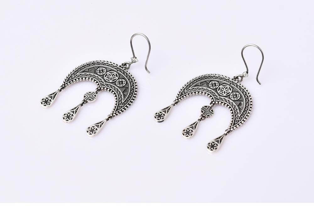 Earrings "Daghdghan"