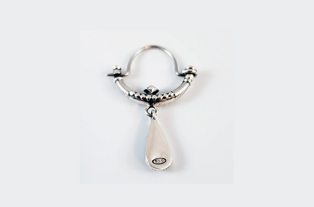 Small Earrings with Round Stones  "Daghdghan"