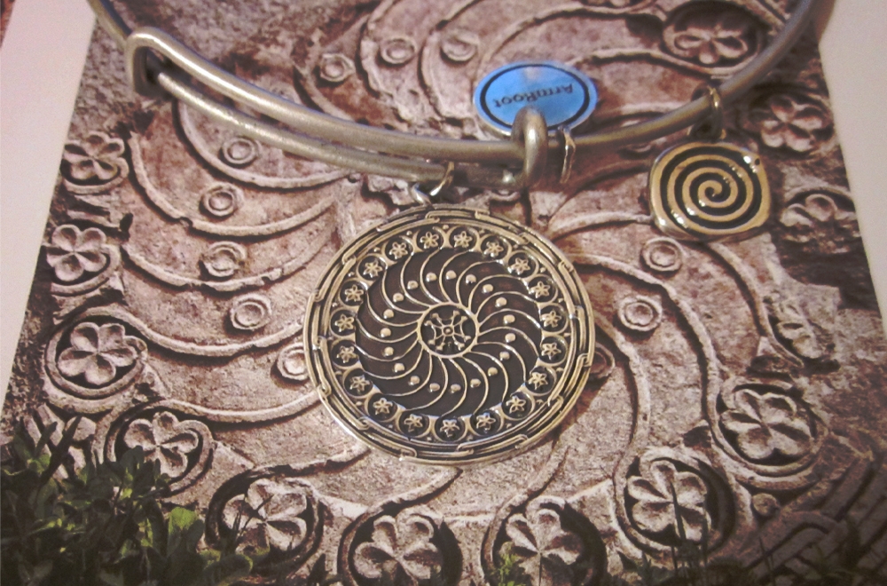 Charming Bracelet "Teghenyats"